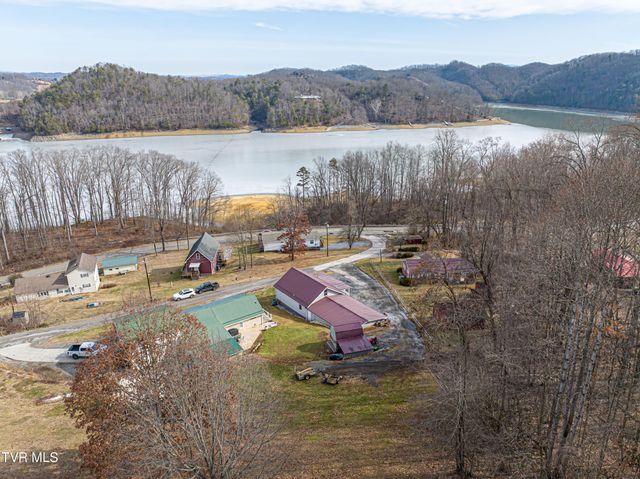 22262 Driftwood Lane, Abingdon, VA 24211