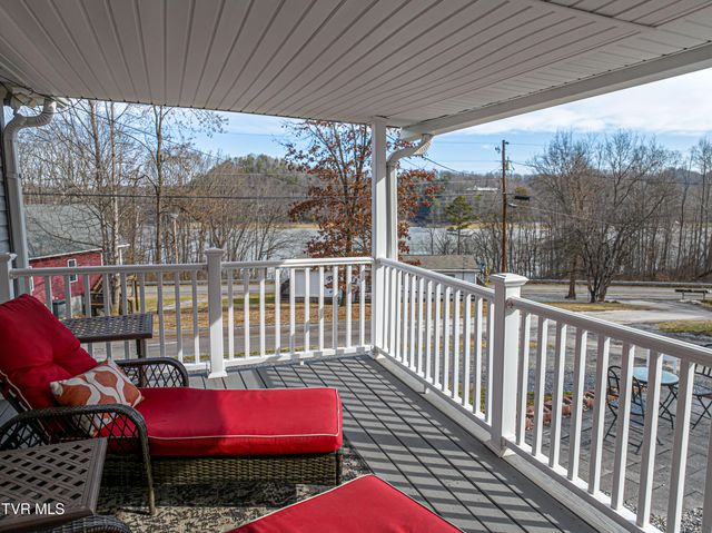 22262 Driftwood Lane, Abingdon, VA 24211