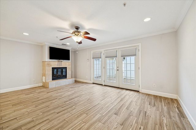 12681 Rip Van Winkle Drive 32, Houston, TX 77024