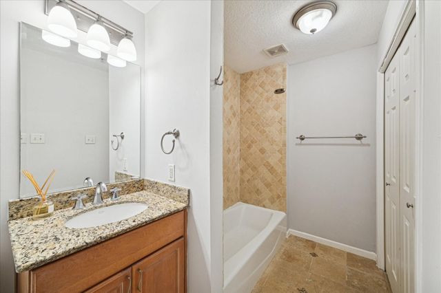 12681 Rip Van Winkle Drive 32, Houston, TX 77024