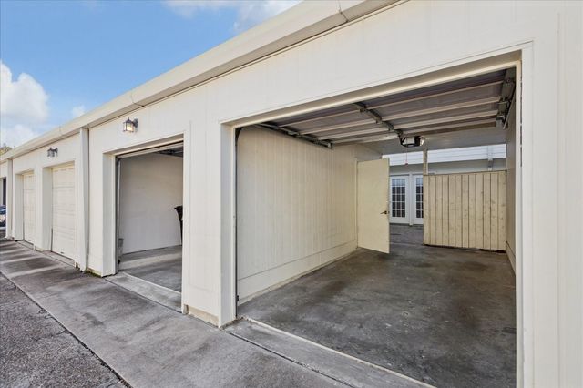 12681 Rip Van Winkle Drive 32, Houston, TX 77024