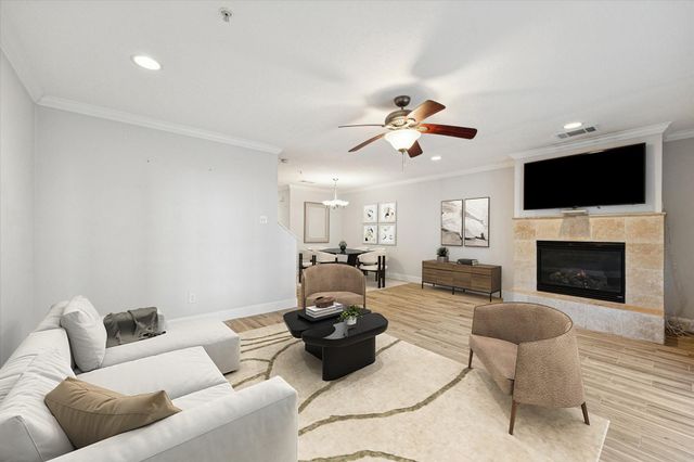 12681 Rip Van Winkle Drive 32, Houston, TX 77024