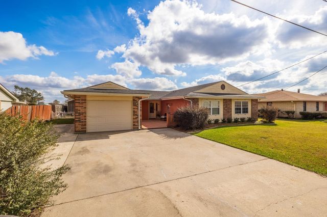 117 Elm Dr, Raceland, LA 70394