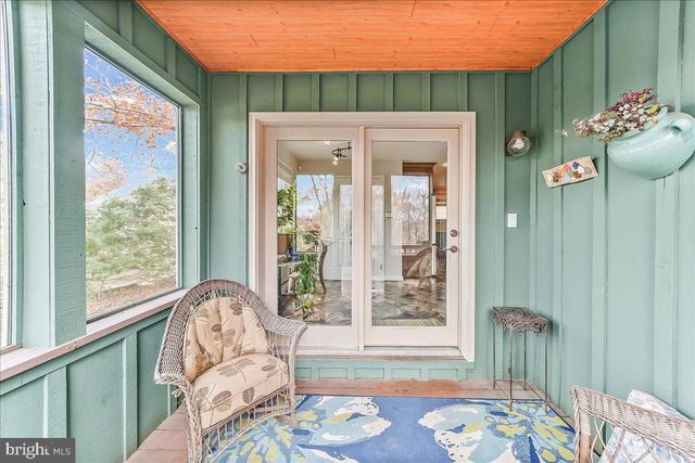 9 WHITE CLAY DR, Landenberg, PA 19350