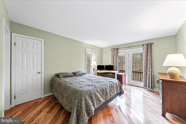 9 WHITE CLAY DR, Landenberg, PA 19350