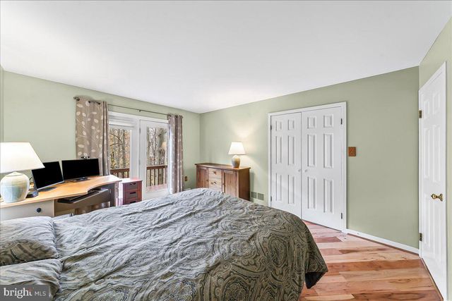 9 WHITE CLAY DR, Landenberg, PA 19350