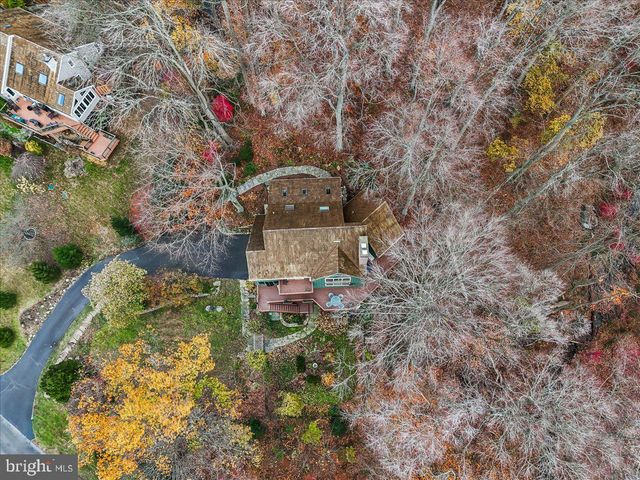 9 WHITE CLAY DR, Landenberg, PA 19350