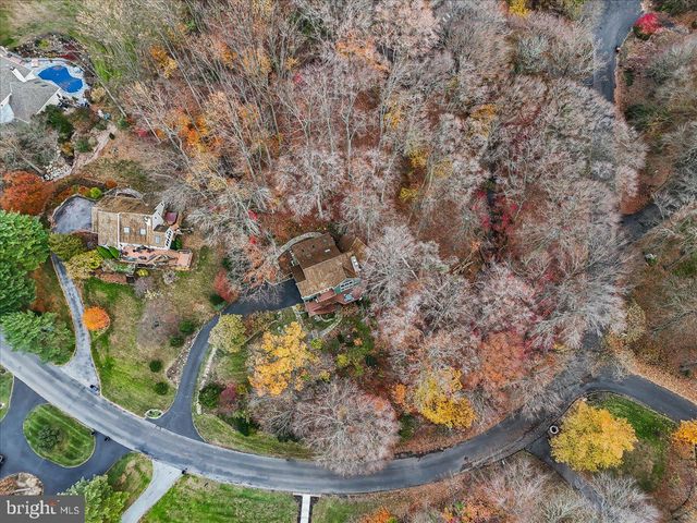 9 WHITE CLAY DR, Landenberg, PA 19350