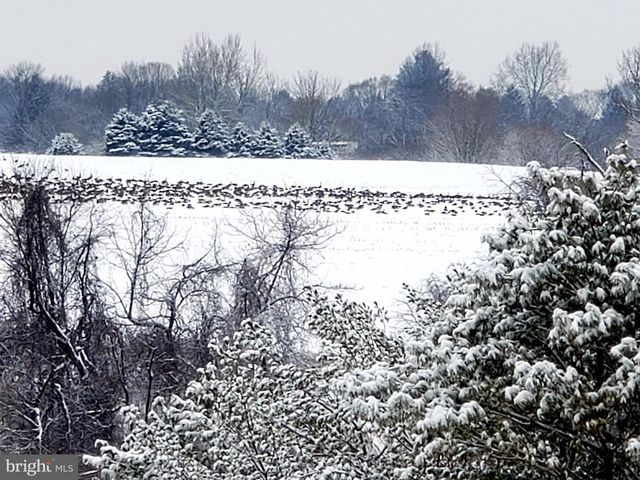 9 WHITE CLAY DR, Landenberg, PA 19350