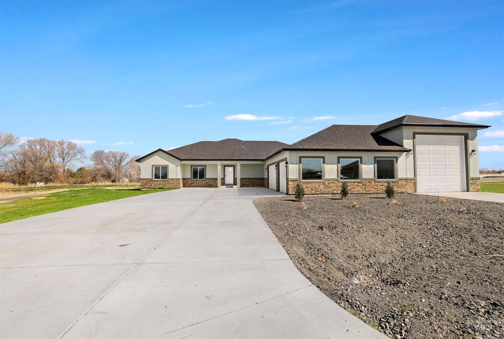 2514 Tulip Cir, Twin Falls, ID 83301