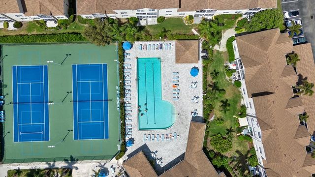 4275 CASTLEBRIDGE LANE 1312, Sarasota, FL 34238