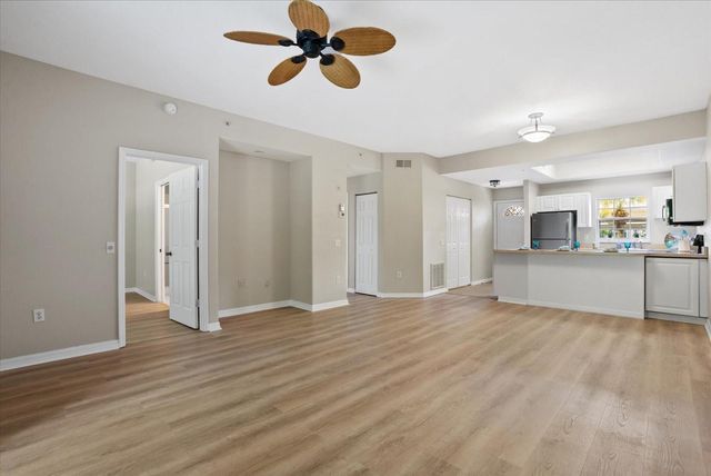 4275 CASTLEBRIDGE LANE 1312, Sarasota, FL 34238