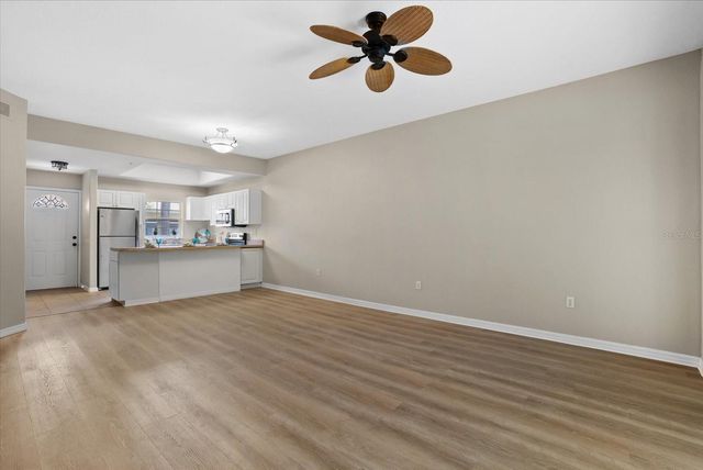 4275 CASTLEBRIDGE LANE 1312, Sarasota, FL 34238