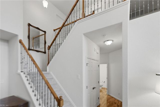 520 Dunning LN, Chesapeake, VA 23322