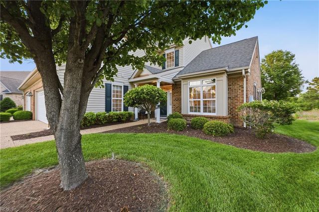 520 Dunning LN, Chesapeake, VA 23322