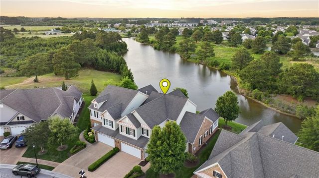 520 Dunning LN, Chesapeake, VA 23322