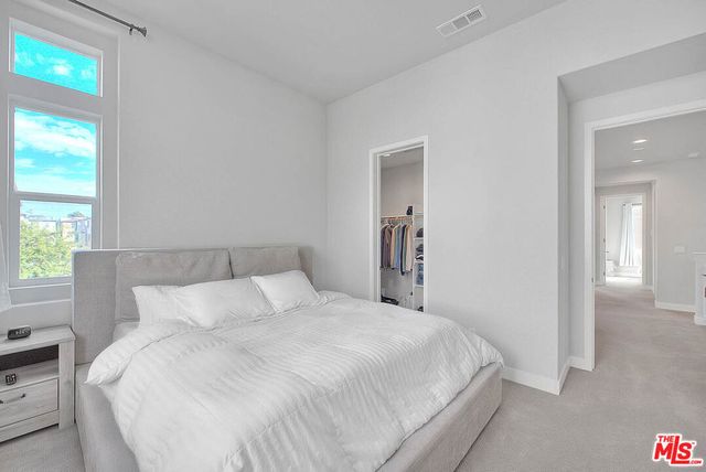 629 Daniel Freeman Circle, Inglewood, CA 90301