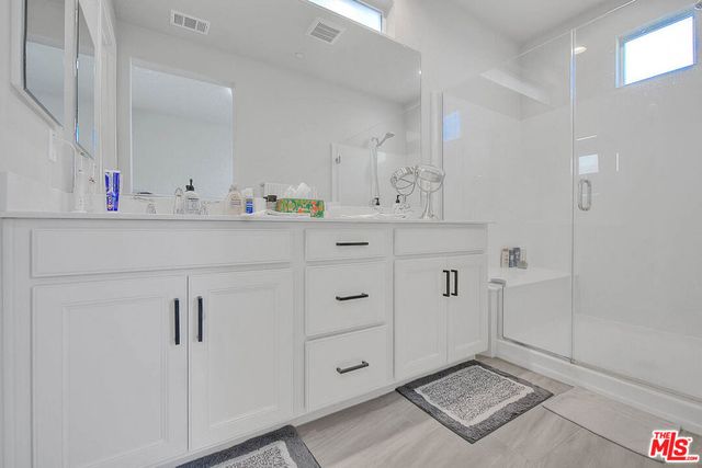 629 Daniel Freeman Circle, Inglewood, CA 90301