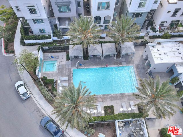 629 Daniel Freeman Circle, Inglewood, CA 90301