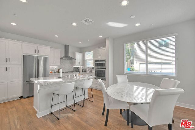 629 Daniel Freeman Circle, Inglewood, CA 90301