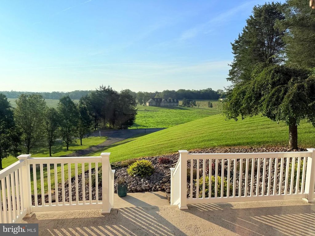12074 KEMPS MILL RD, Williamsport, MD 21795