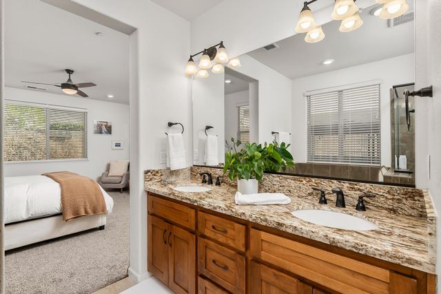 813 Stage Stop Loop, Rocklin, CA 95765