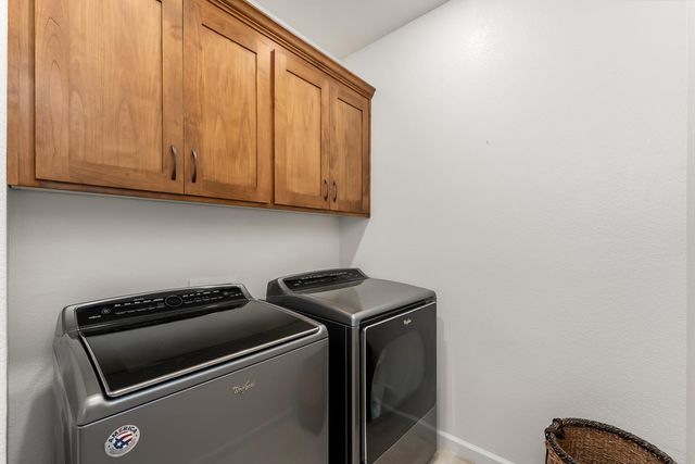 813 Stage Stop Loop, Rocklin, CA 95765