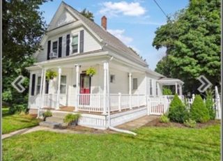 941 S Franklin St, Holbrook, MA 02343