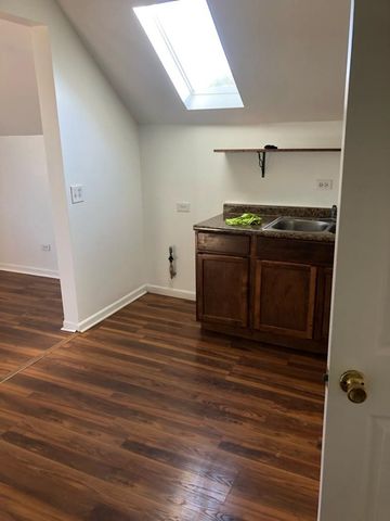 2727 N Oak Park Avenue, Chicago, IL 60707