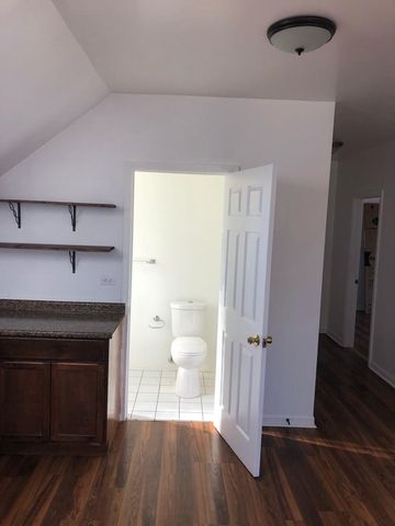 2727 N Oak Park Avenue, Chicago, IL 60707