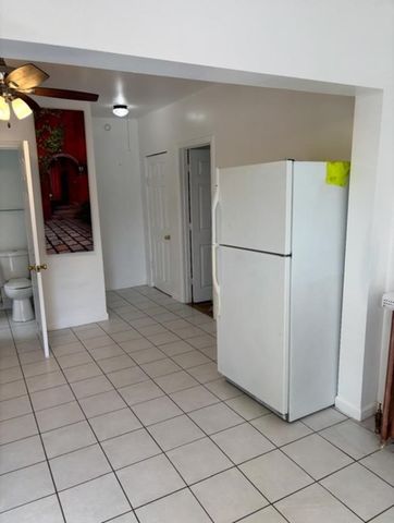 2727 N Oak Park Avenue, Chicago, IL 60707