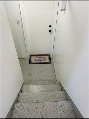 2727 N Oak Park Avenue, Chicago, IL 60707