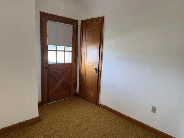 2786 S Moorland ROAD, New Berlin, WI 53151