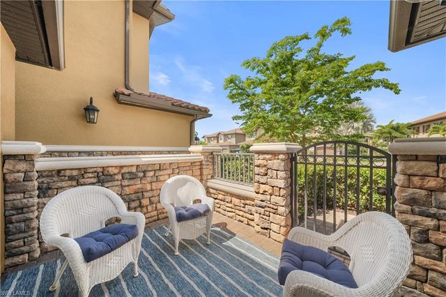 9685 Montelanico LOOP 101, Naples, FL 34119