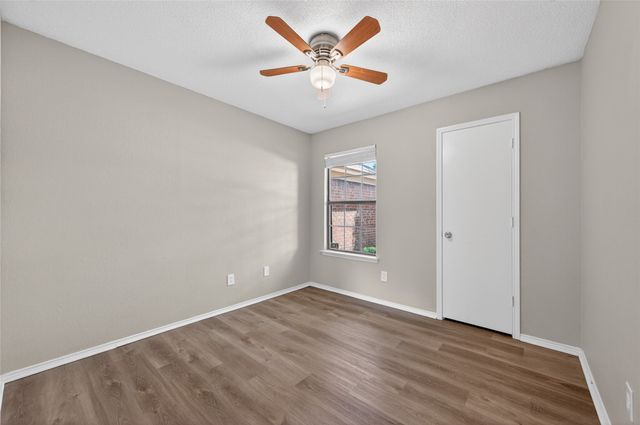 6637 Whitley Road, Watauga, TX 76148