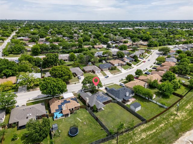 6637 Whitley Road, Watauga, TX 76148