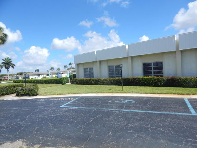 2930 E Ashley Dr Drive E B, West Palm Beach, FL 33415