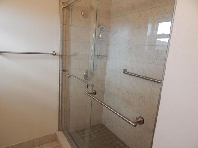 2930 E Ashley Dr Drive E B, West Palm Beach, FL 33415