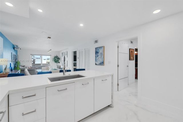 4101 Indian Creek Dr 507, Miami Beach, FL 33140