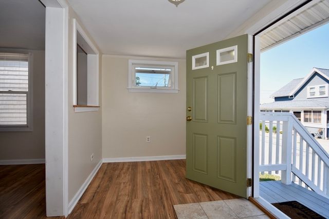 14 Longwood Ave, Wareham, MA 02558
