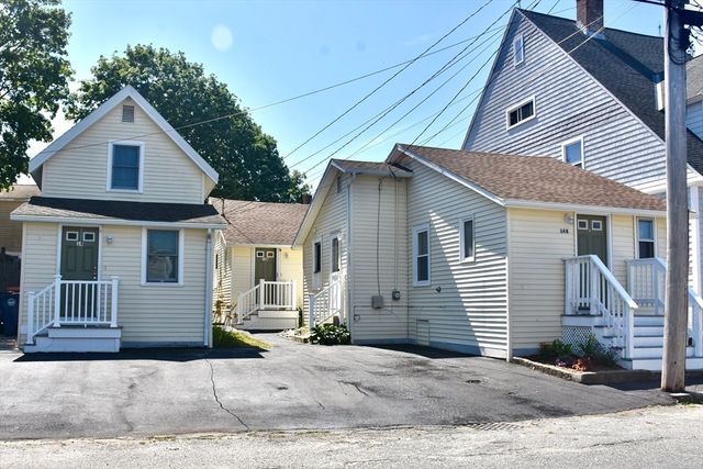 14 Longwood Ave, Wareham, MA 02558