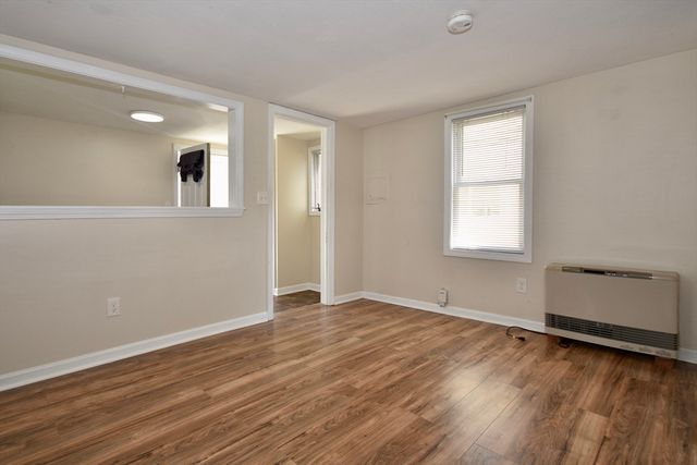 14 Longwood Ave, Wareham, MA 02558