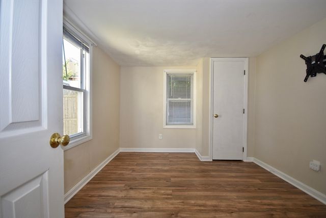 14 Longwood Ave, Wareham, MA 02558
