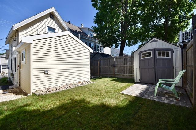14 Longwood Ave, Wareham, MA 02558