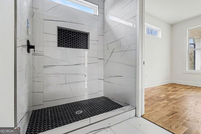 327 Ohm Avenue, Scottdale, GA 30079