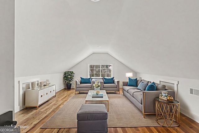 327 Ohm Avenue, Scottdale, GA 30079