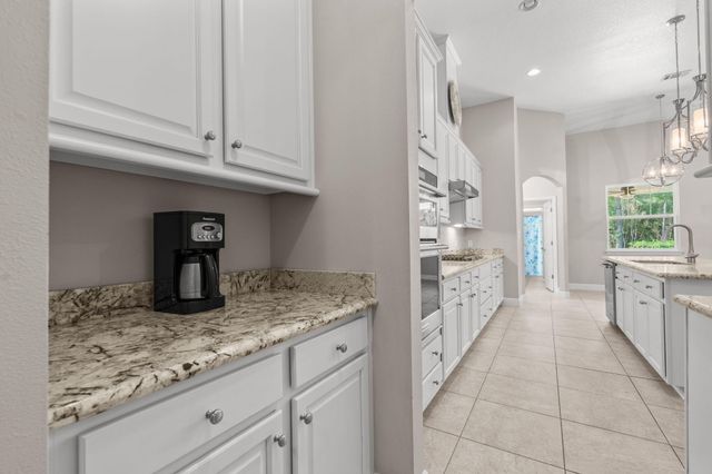 86 Freshfield Way, Freeport, FL 32439