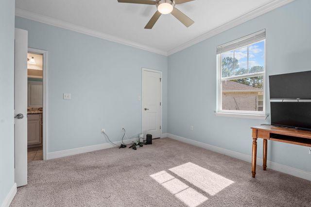 86 Freshfield Way, Freeport, FL 32439