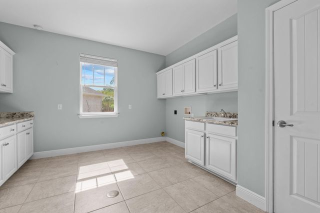 86 Freshfield Way, Freeport, FL 32439