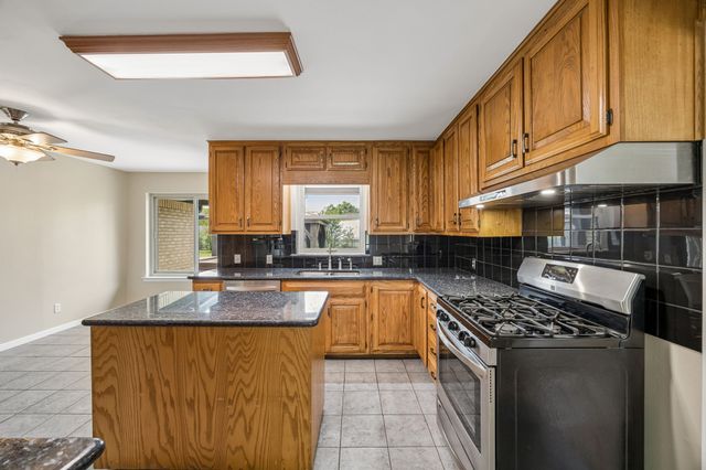 1131 Wicklow Drive, Dallas, TX 75218